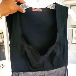 AUTHENTIC PRADA BLACK SLEEVELESS BLOUSE